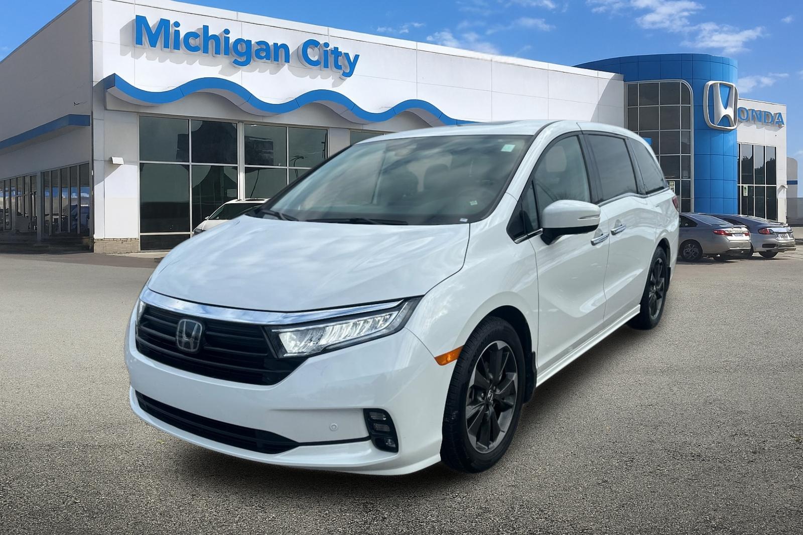2023 Honda Odyssey Elite's photo
