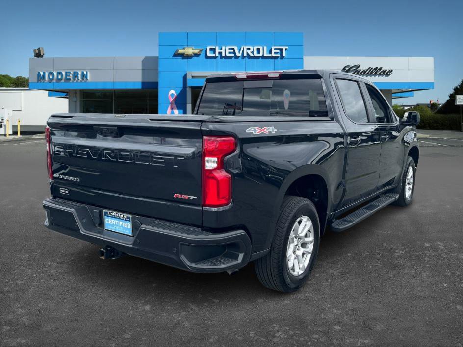 2024 Chevrolet Silverado 1500 RST photo 3