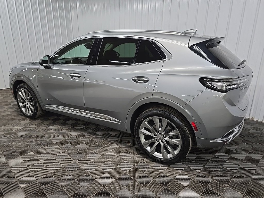 2023 Buick Envision Avenir photo 3