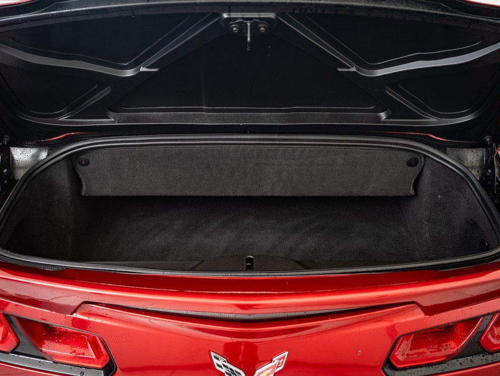 2014 Chevrolet Corvette Stingray 2LT photo 17