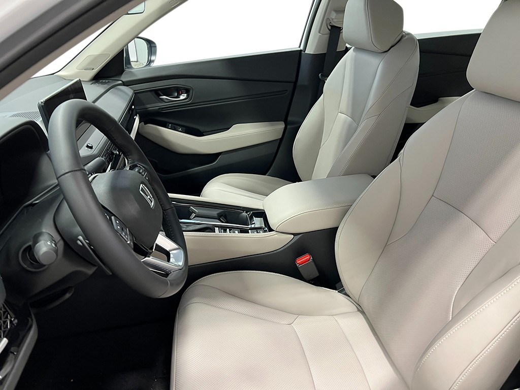 2025 Honda Accord Hybrid Touring photo 11