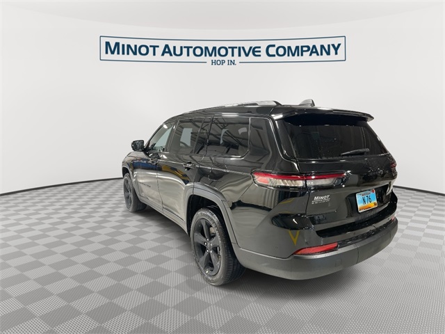 2025 Jeep Grand Cherokee Altitude X photo 2