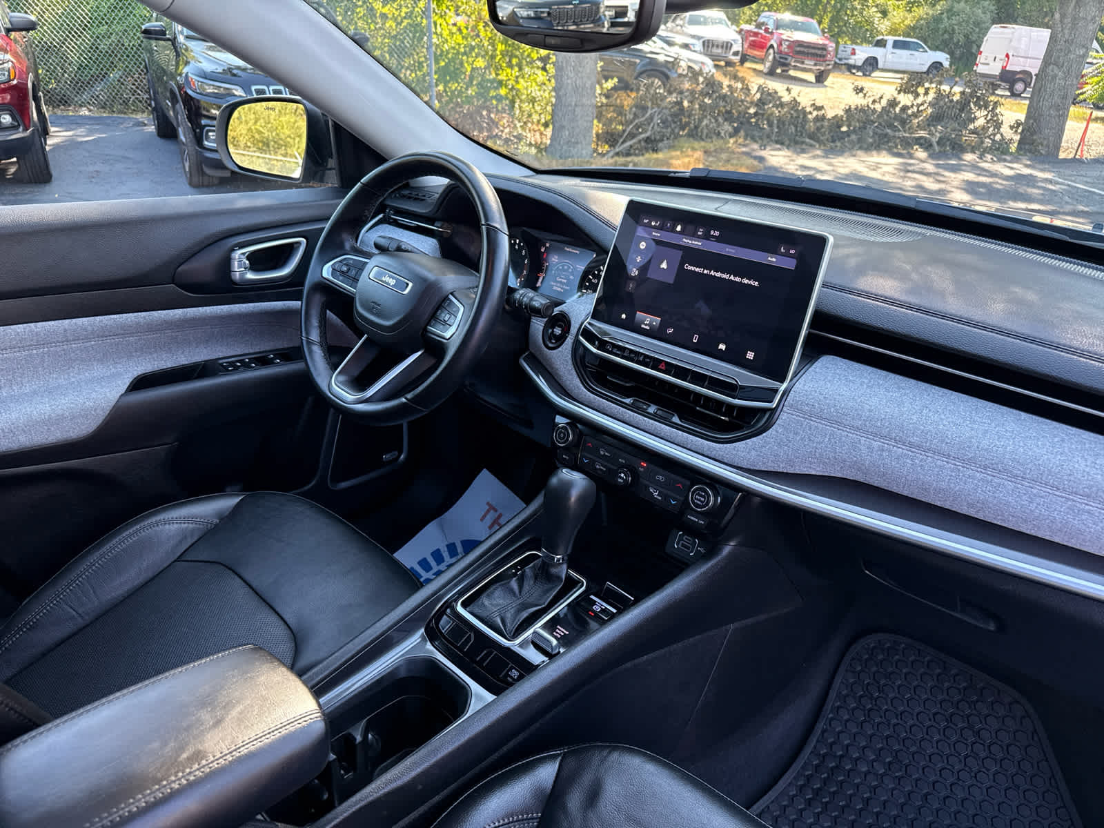 2022 Jeep Compass Latitude Lux Altitude photo 26