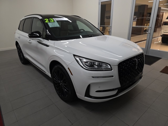 2023 Lincoln Corsair Reserve's photo