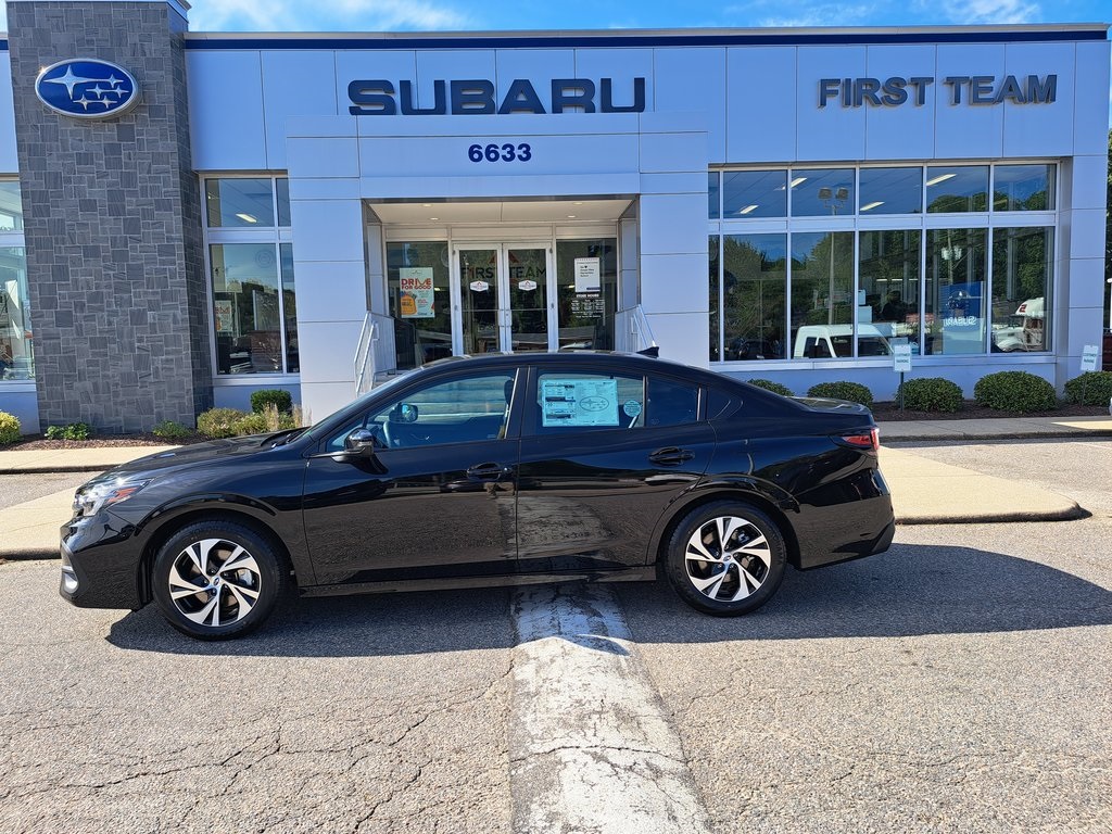 2025 Subaru Legacy Premium photo 2