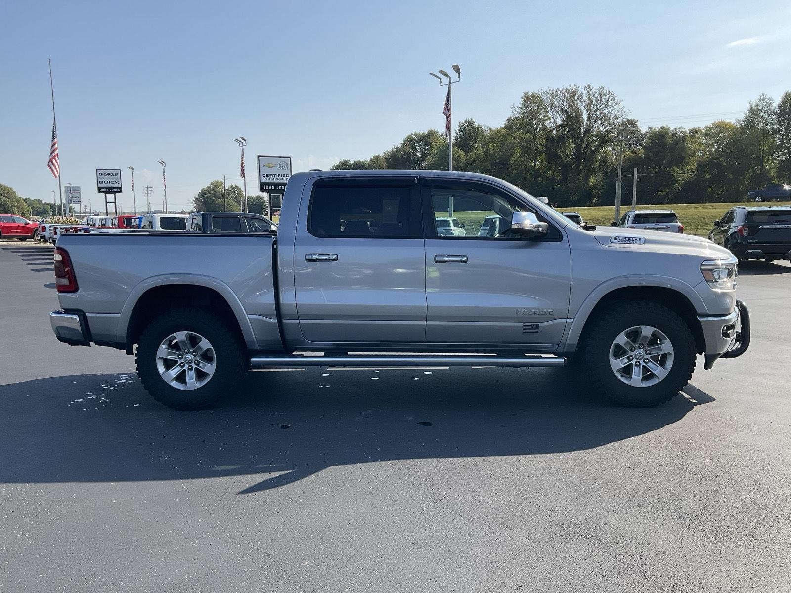 2019 Ram 1500 Laramie photo 5