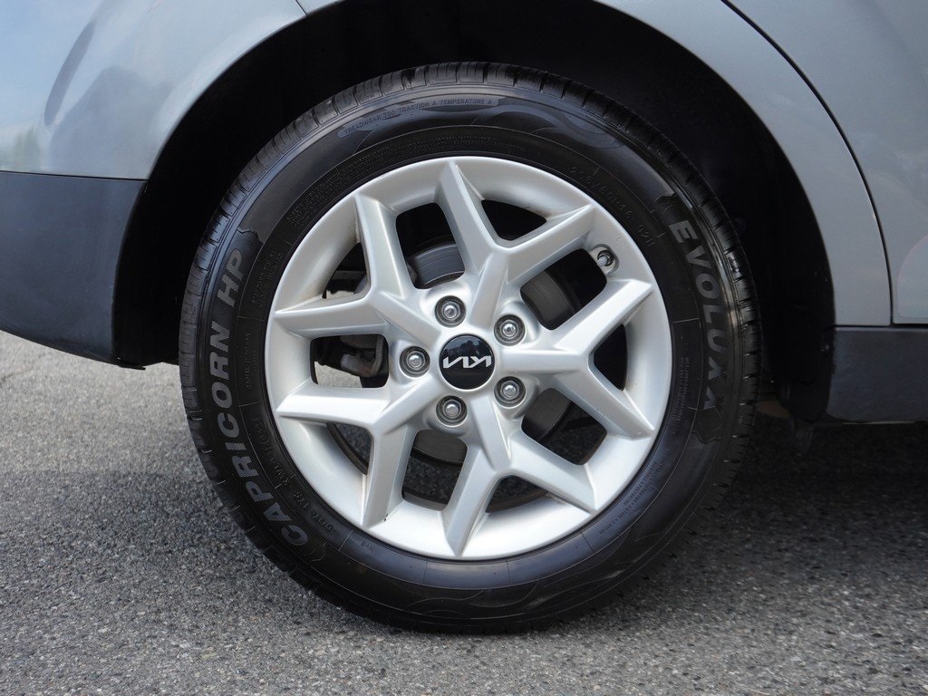 2022 Kia Soul LX photo 20