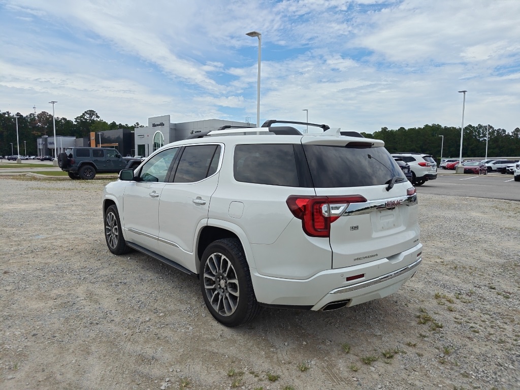 2021 Gmc Acadia Denali photo 2
