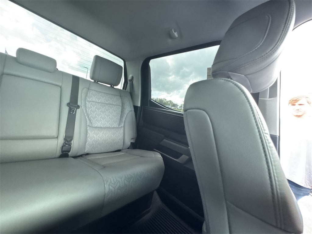 2024 Toyota Tundra SR5 photo 14