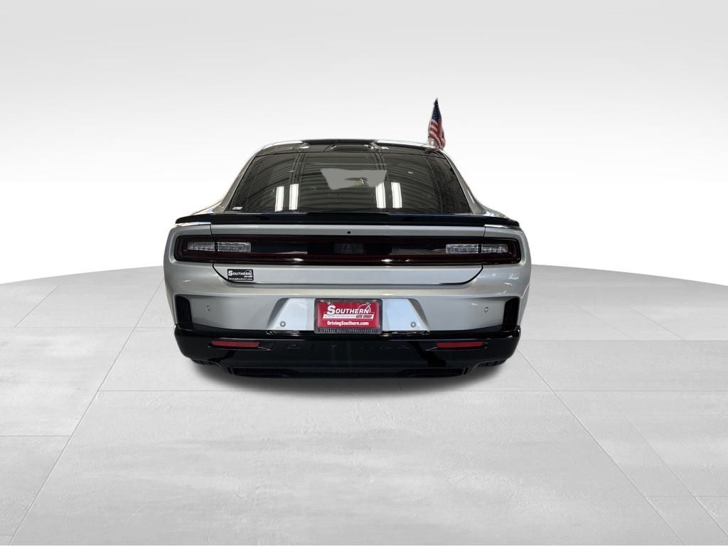 2024 Dodge Charger R/T Scat Pack photo 4