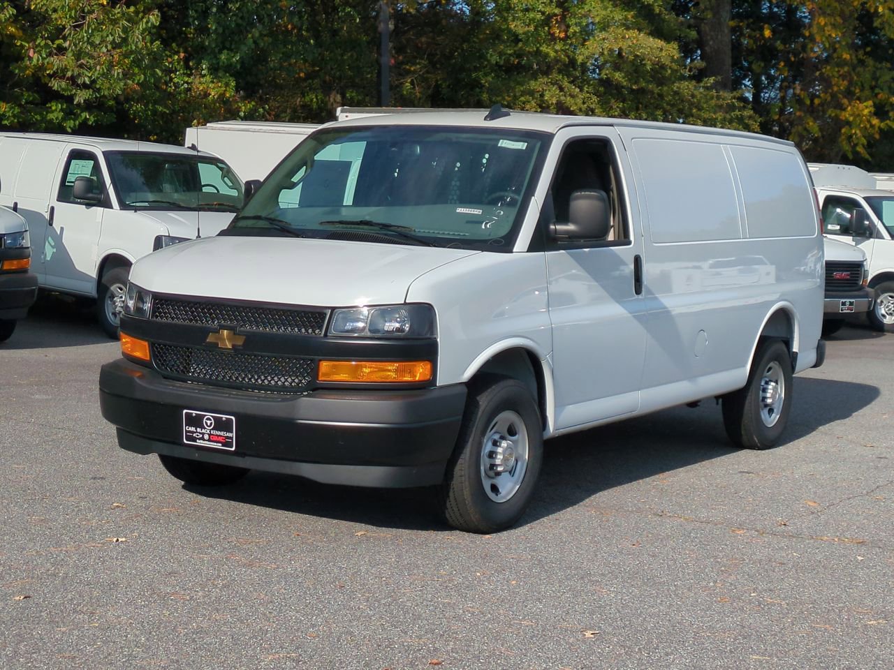 2025 Chevrolet Express Cargo Work Van's photo