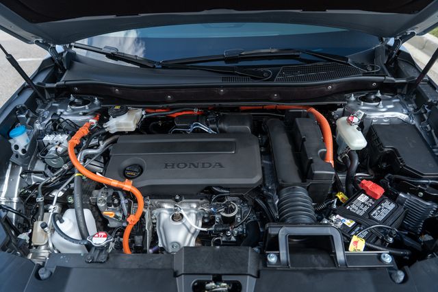 2026 Honda CR-V Hybrid Sport Touring photo 35