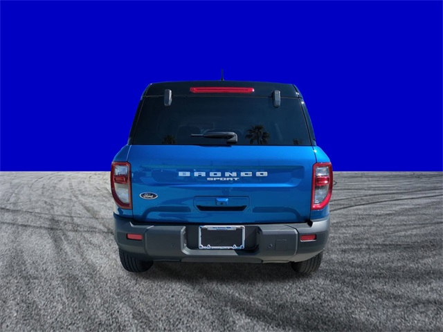 2025 Ford Bronco Sport Outer Banks photo 3