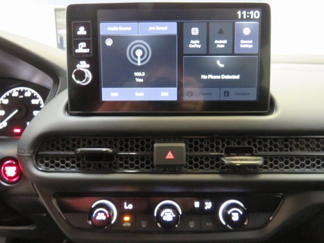 2026 Honda HR-V LX photo 3