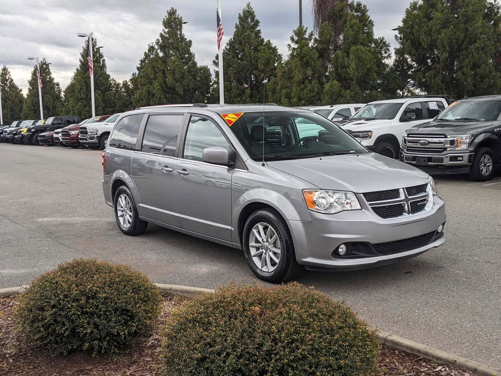 PreOwned 2019 Dodge Grand Caravan SXT Minivan, Passenger in Goldsboro