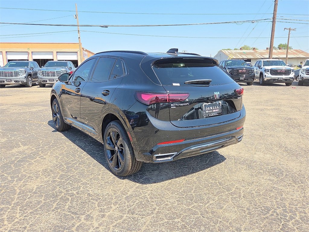 2025 Buick Envision Sport Touring photo 3