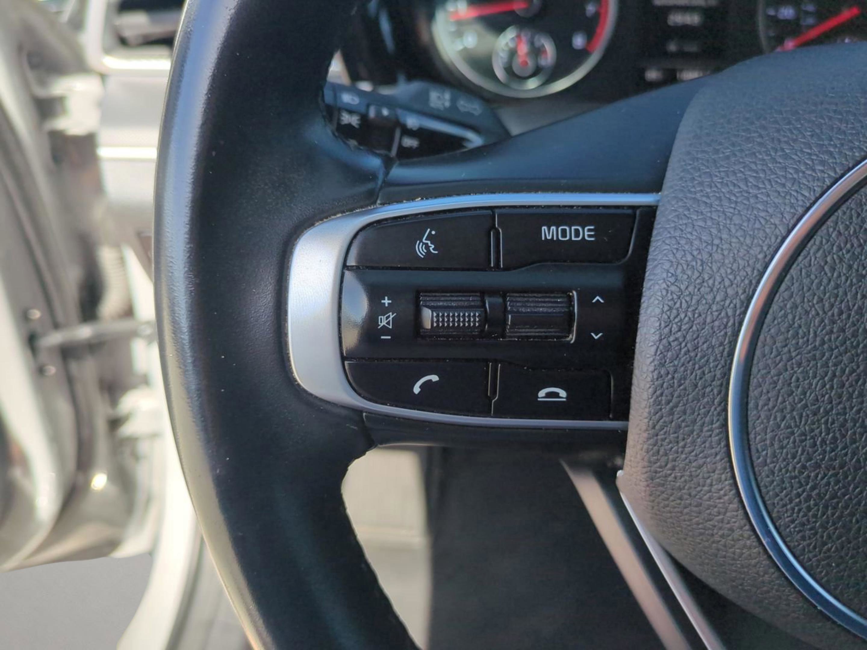 2021 Kia K5 GT-Line photo 26