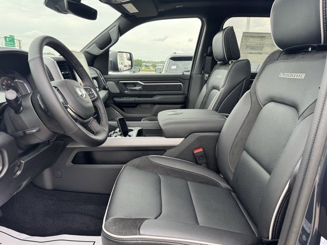 2026 Ram 1500 Laramie photo 5