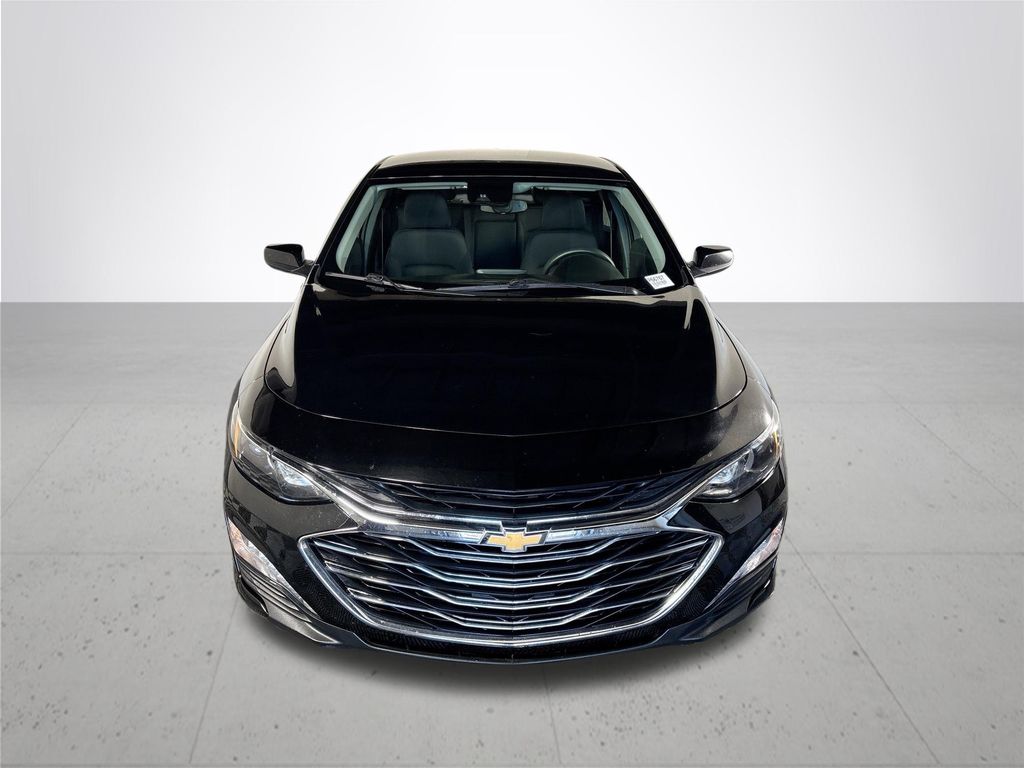 2024 Chevrolet Malibu 1LT photo 3