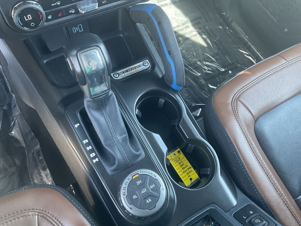 2023 Ford Bronco Base photo 17