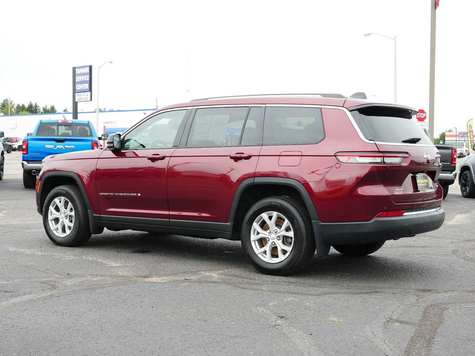 2023 Jeep Grand Cherokee Limited photo 5