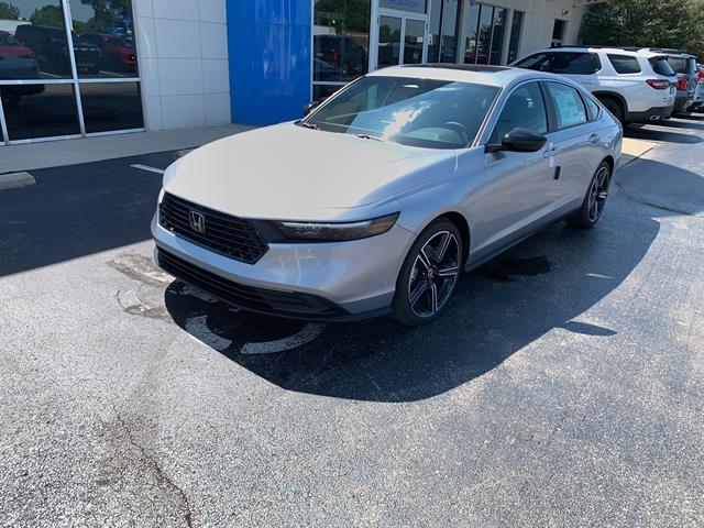 2025 Honda Accord Hybrid Sport's photo