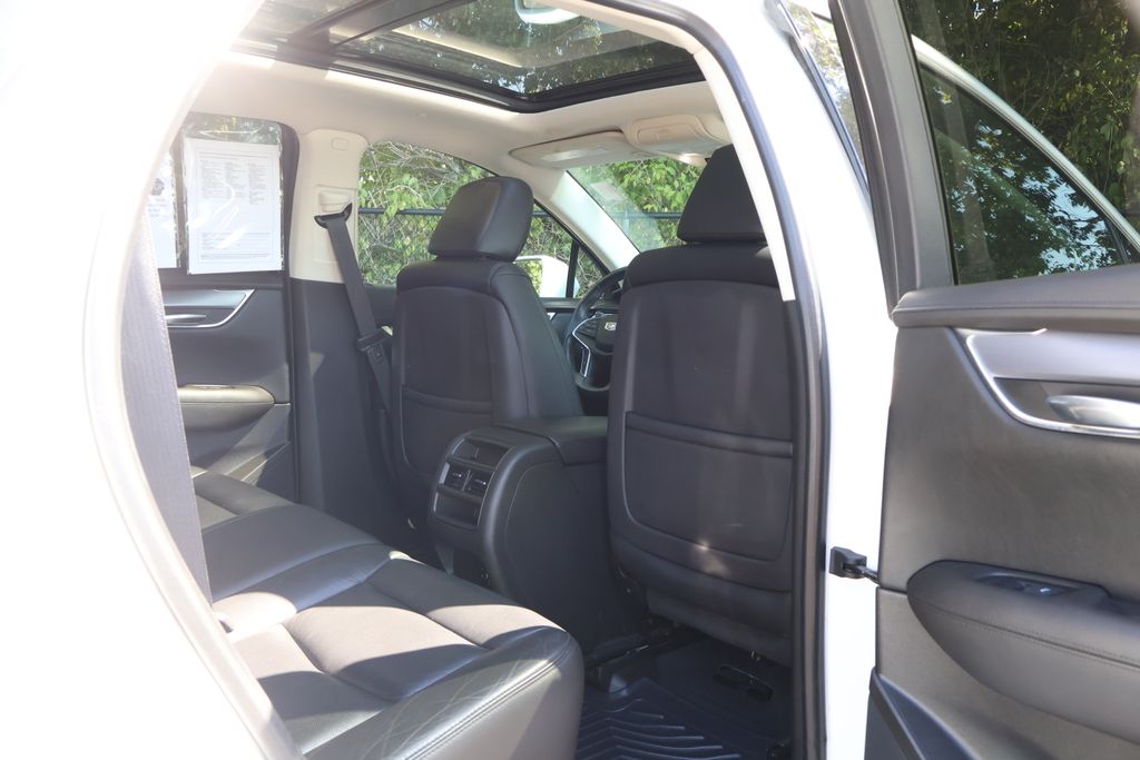 2017 Cadillac XT5 Luxury photo 45