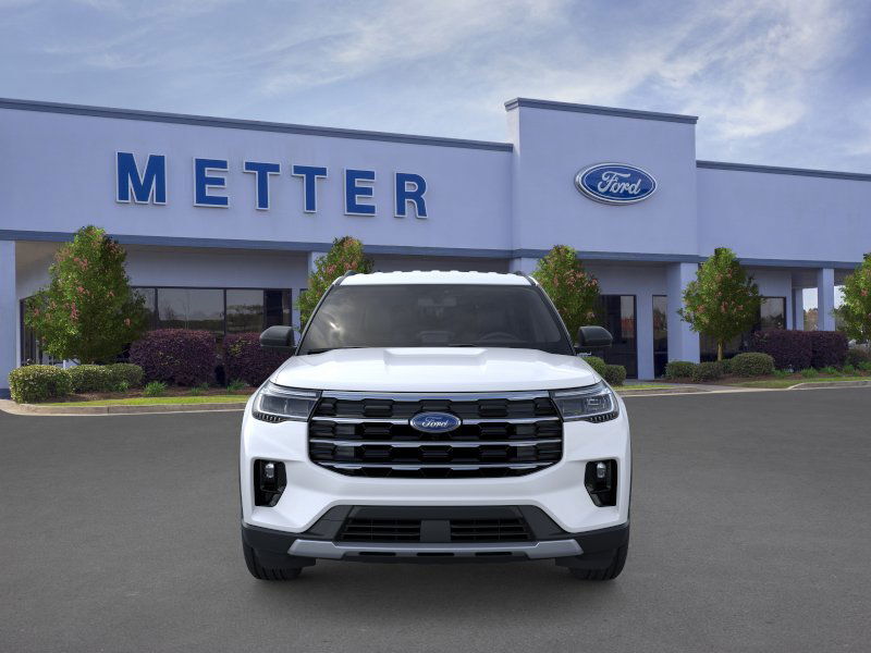 2025 Ford Explorer photo 5