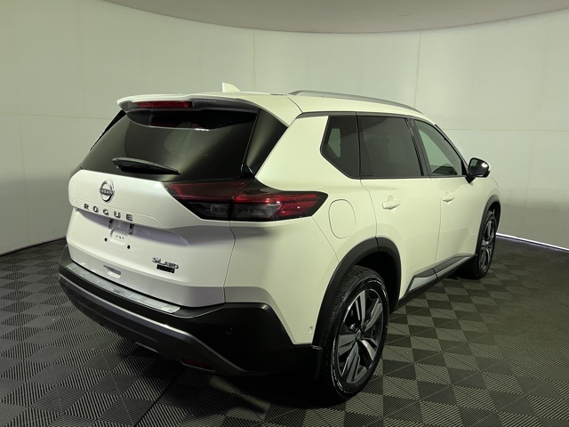 2023 Nissan Rogue SL photo 7