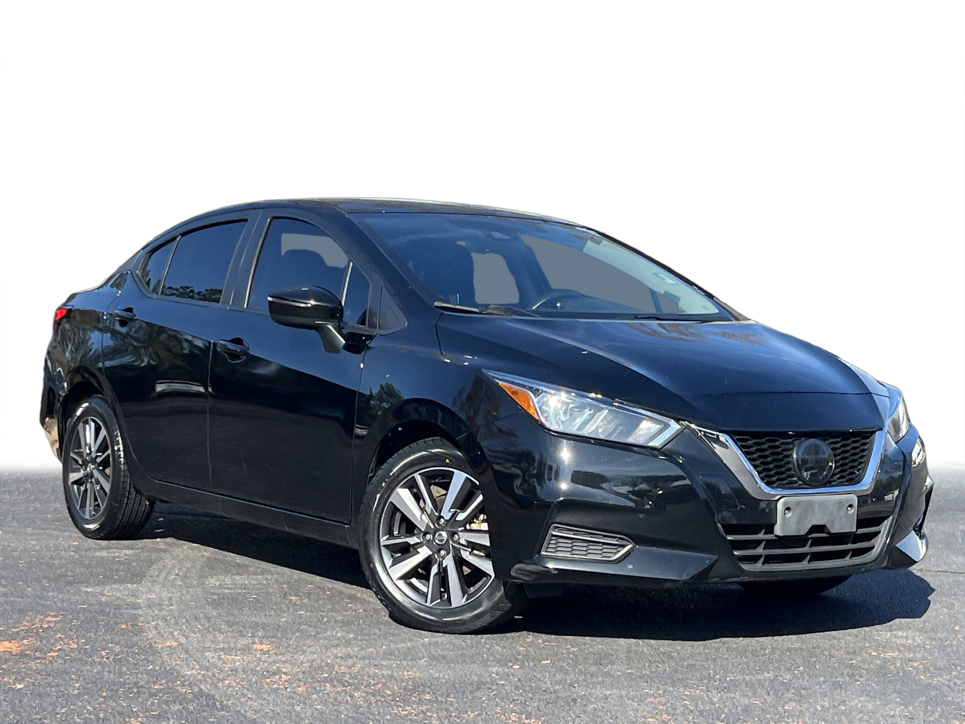 2021 Nissan Versa SV photo 2