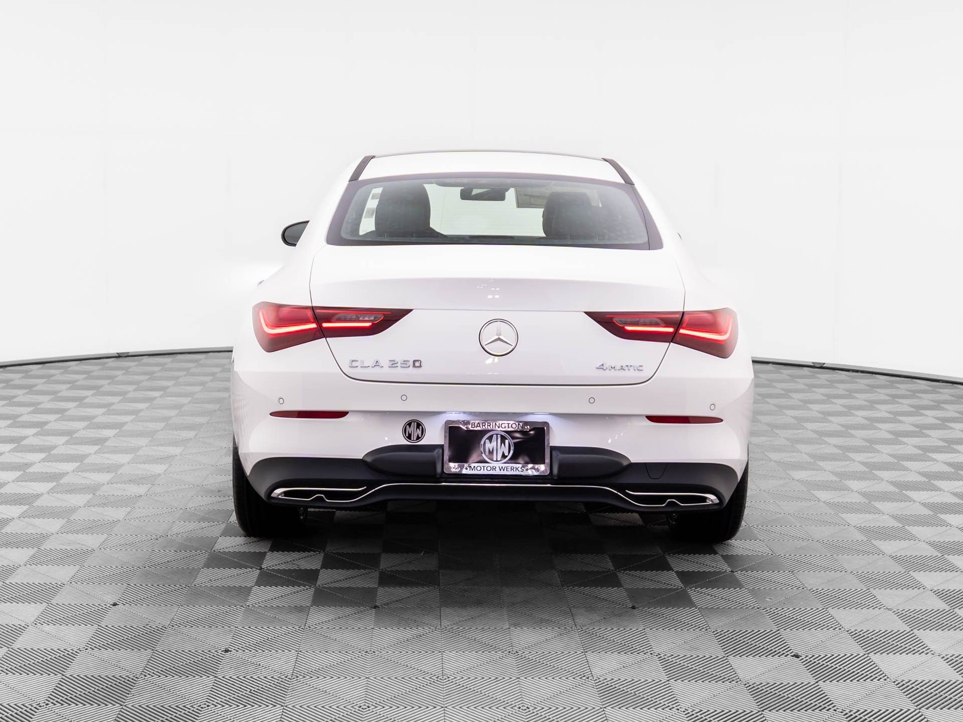 2025 Mercedes Benz CLA 250 4MATIC photo 4