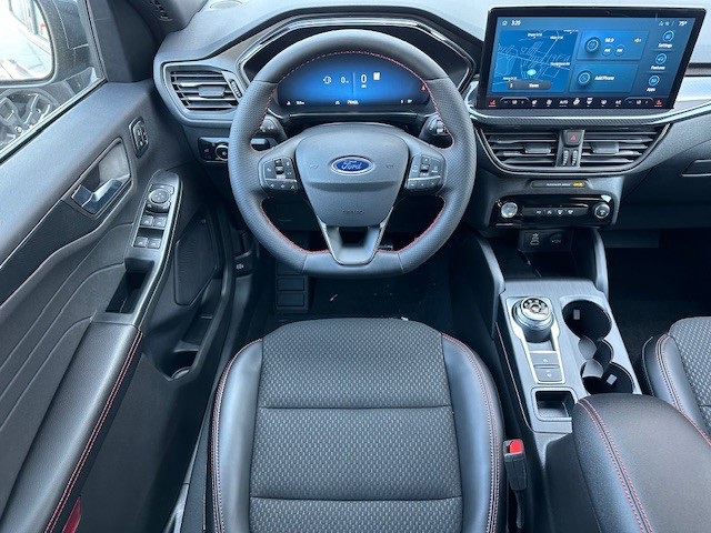 2025 Ford Escape ST-Line Select photo 19