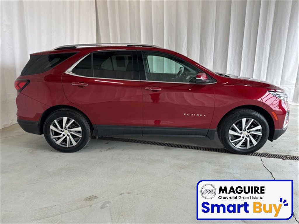 2022 Chevrolet Equinox Premier photo 2