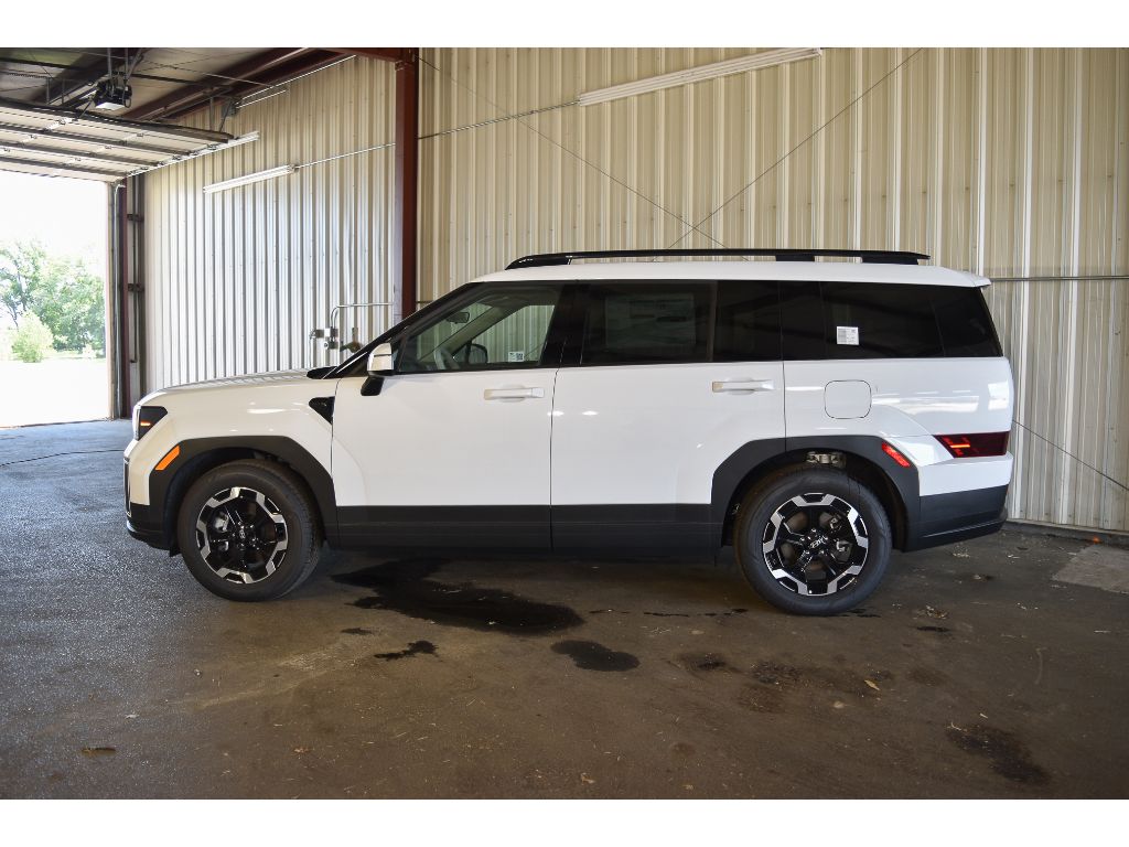 2025 Hyundai Santa Fe SEL photo 2