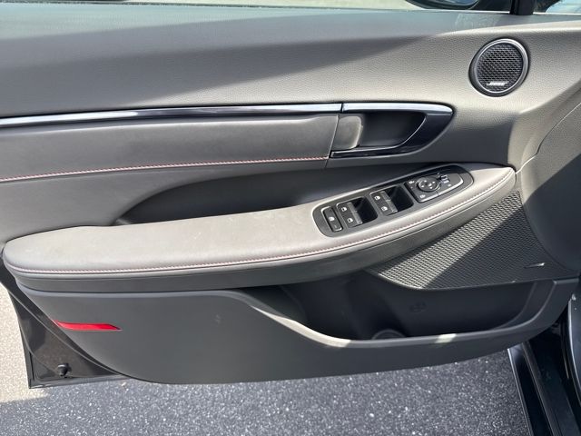 2025 Hyundai Sonata N Line photo 9