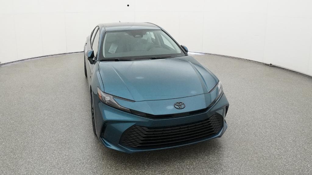 2026 Toyota Camry LE photo 32