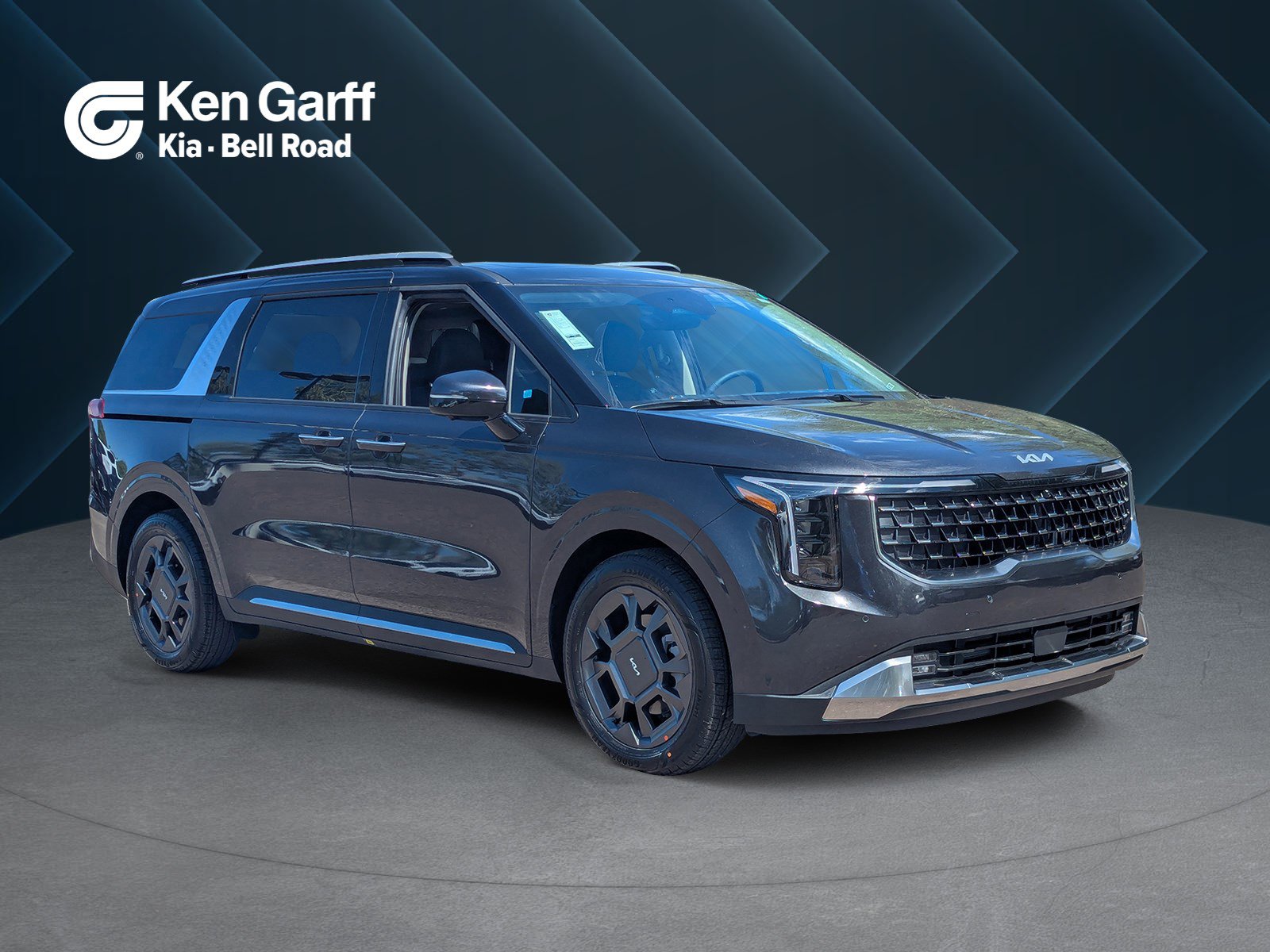 2026 Kia Carnival SX's photo