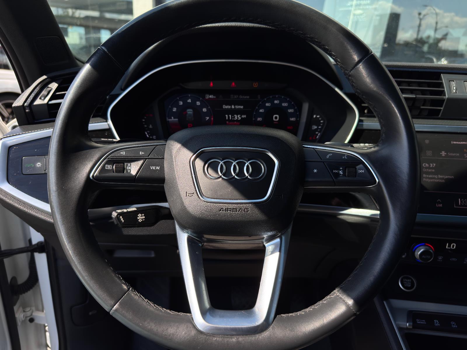 2023 Audi Q3 S line Premium photo 11