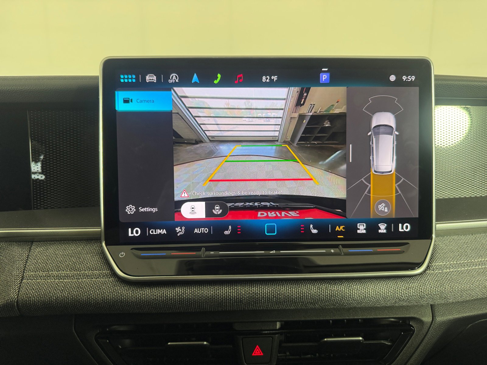 2025 Volkswagen Tiguan S photo 18