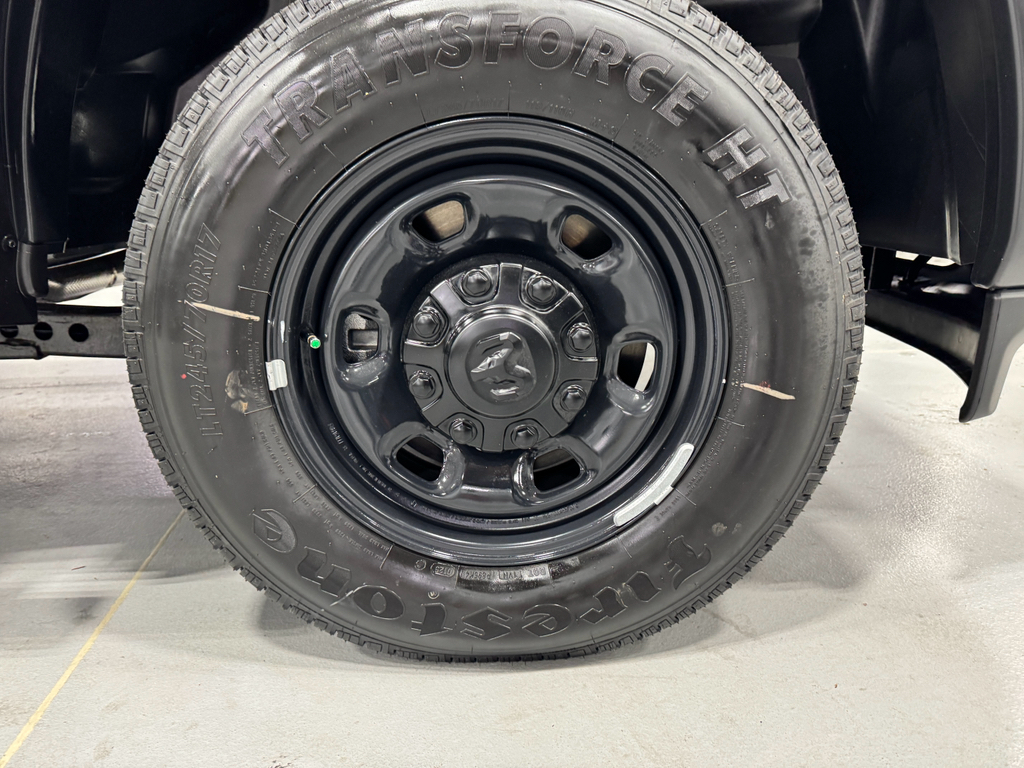2025 Ram 2500 Tradesman photo 7