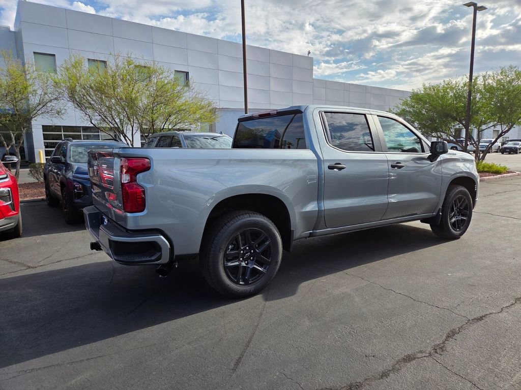 2026 Chevrolet Silverado 1500 Custom photo 4
