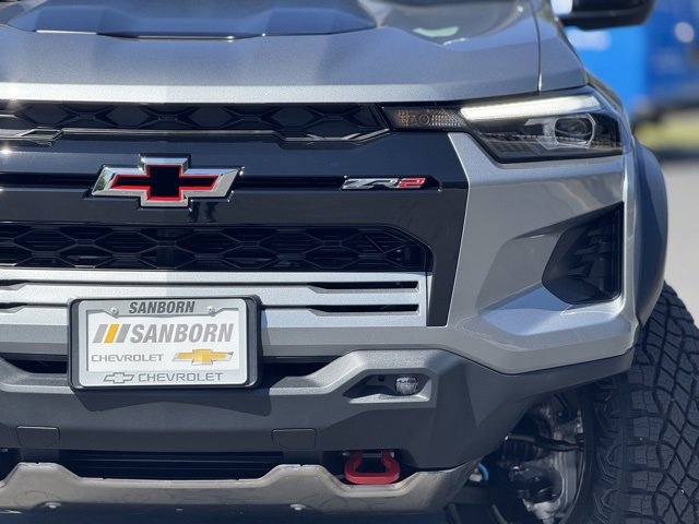 2025 Chevrolet Colorado ZR2 photo 6
