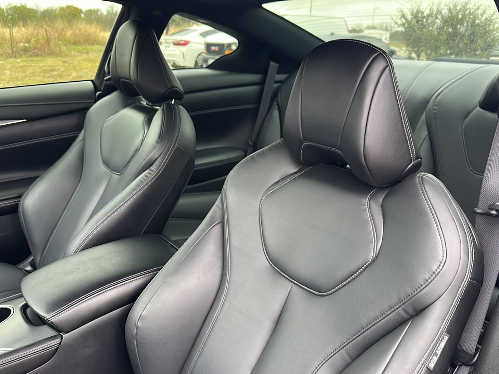 2019 Infiniti Q60 3.0t Luxe photo 4