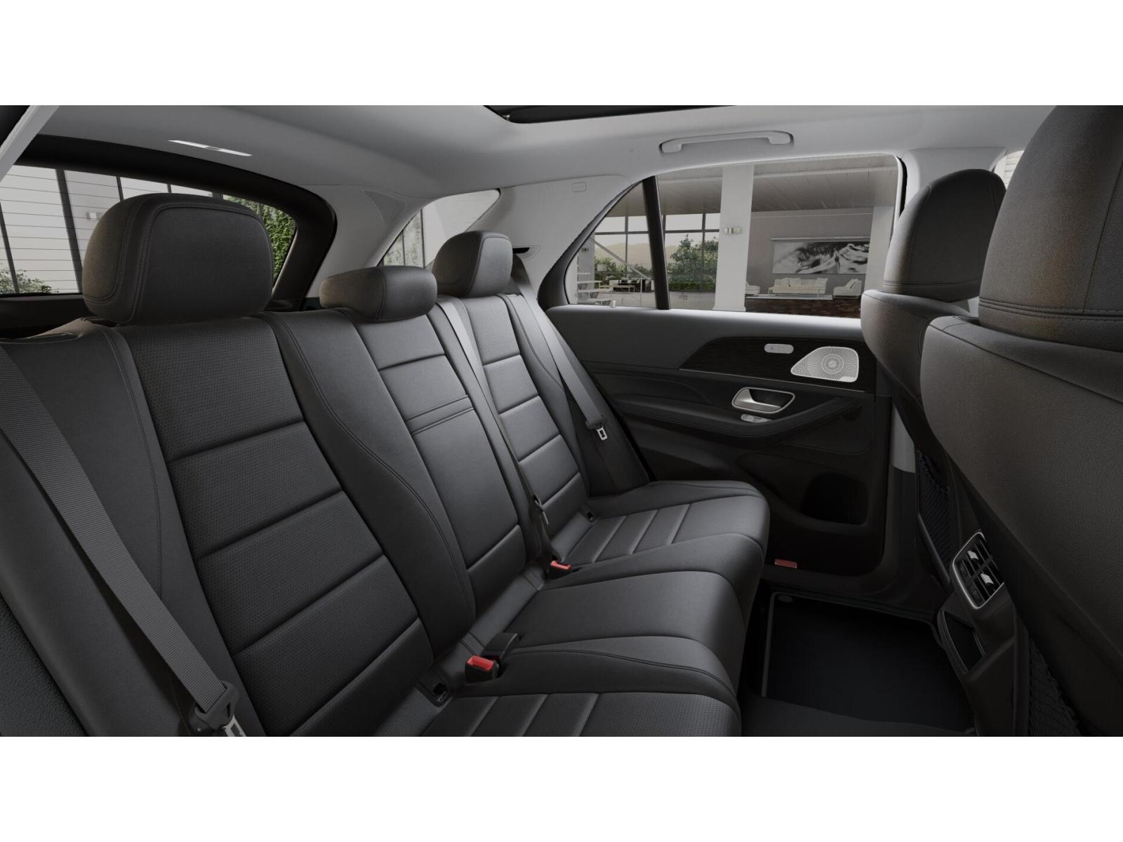 2026 Mercedes Benz GLE 450 4MATIC photo 4