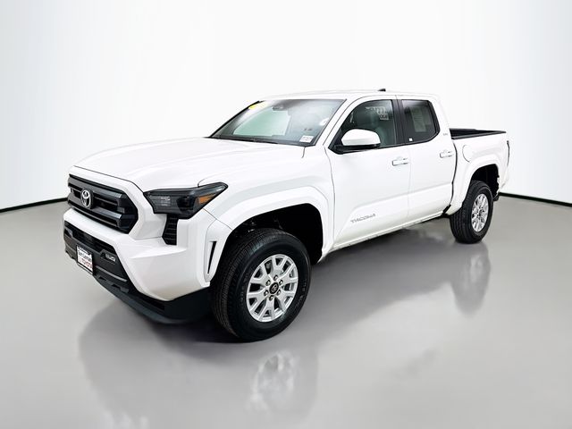 2024 Toyota Tacoma SR5 photo 3