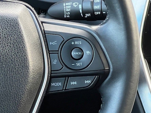 2021 Toyota Venza LE photo 27