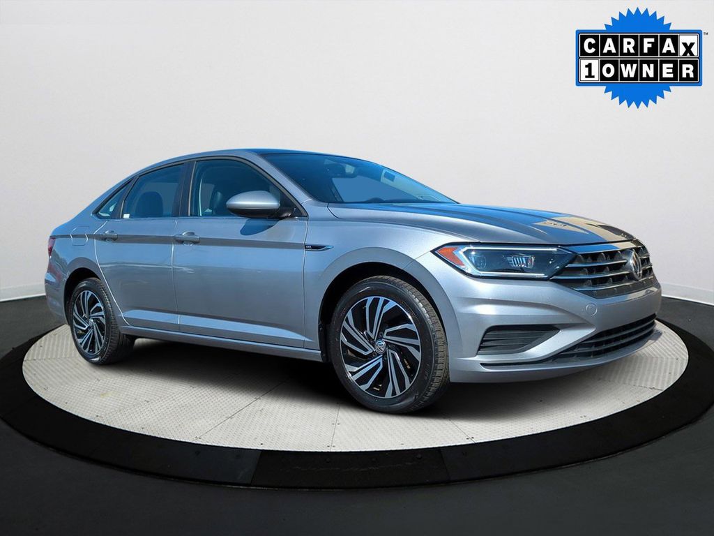 2020 Volkswagen Jetta SEL's photo