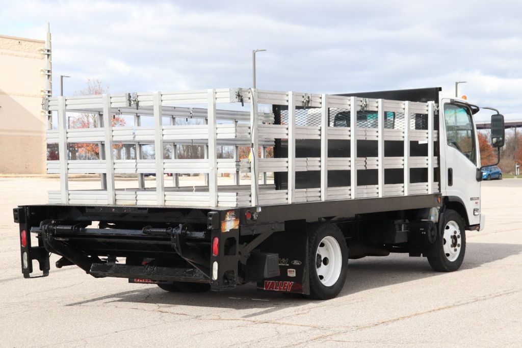 2014 Isuzu NPR photo 2