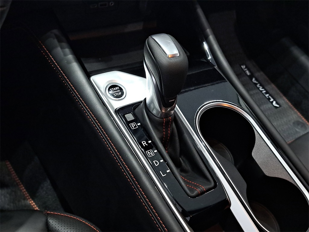 2025 Nissan Altima 2.5 SR photo 29