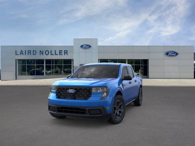 2025 Ford Maverick XLT photo 2